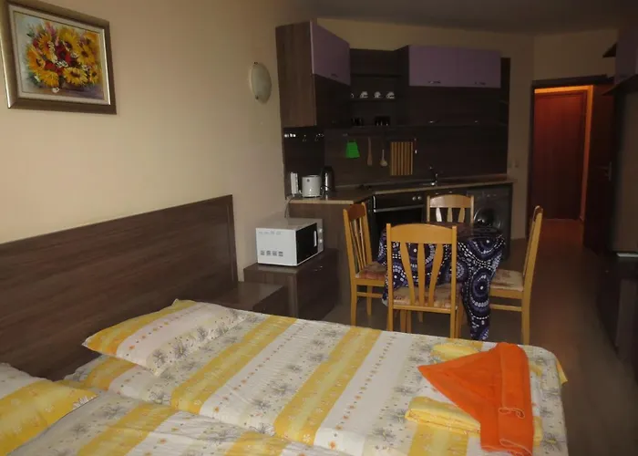 Appartement Fantasy Saint Constantine&helena St Constantin et Helena