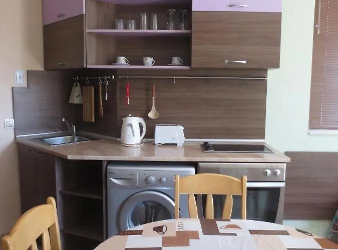 Appartement Fantasy Saint Constantine&helena St Constantin et Helena