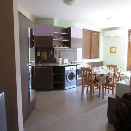 Fantasy Saint Constantine And Helena Apartamento Saints Constantine and Helena