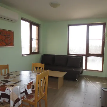 Fantasy Saint Constantine And Helena Apartamento Saints Constantine and Helena