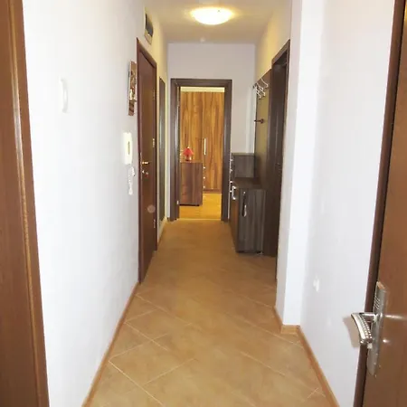 Fantasy Saint Constantine And Helena Apartment *