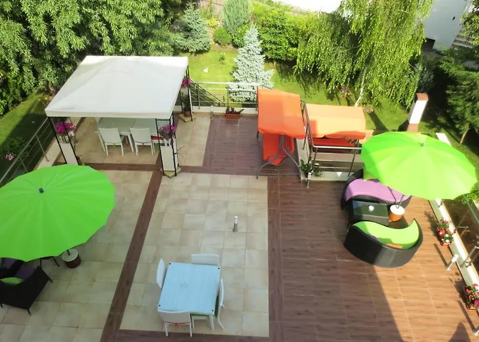 Fantasy Saint Constantine And Helena Apartman