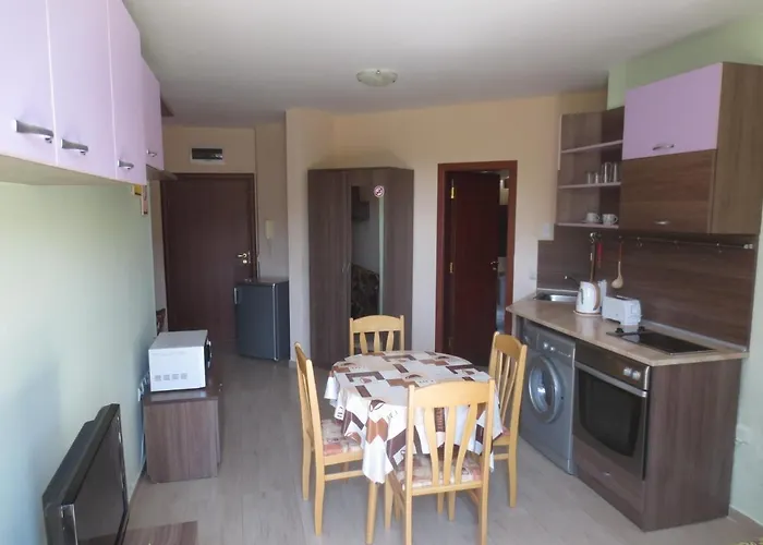 Fantasy Saint Constantine And Helena Apartament *